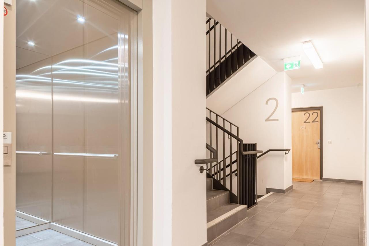 Apartment Whats-app Self-check-in - 1br Apartment, Near Airport,15 Min To Center Wien